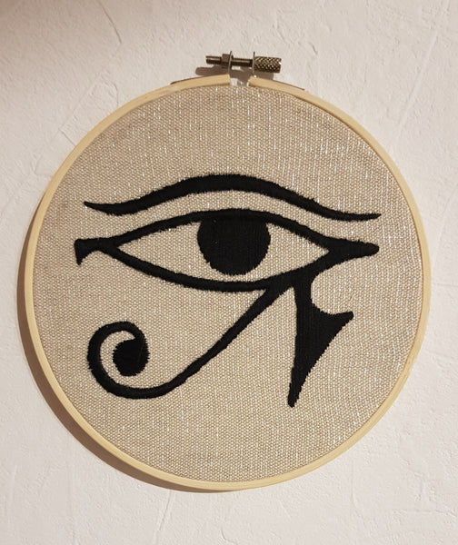 Broderie méditative "Oeil d'Horus"