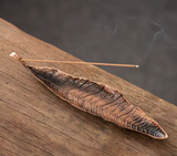 Porte-encens ""Feuille des Offrandes Sacrées"